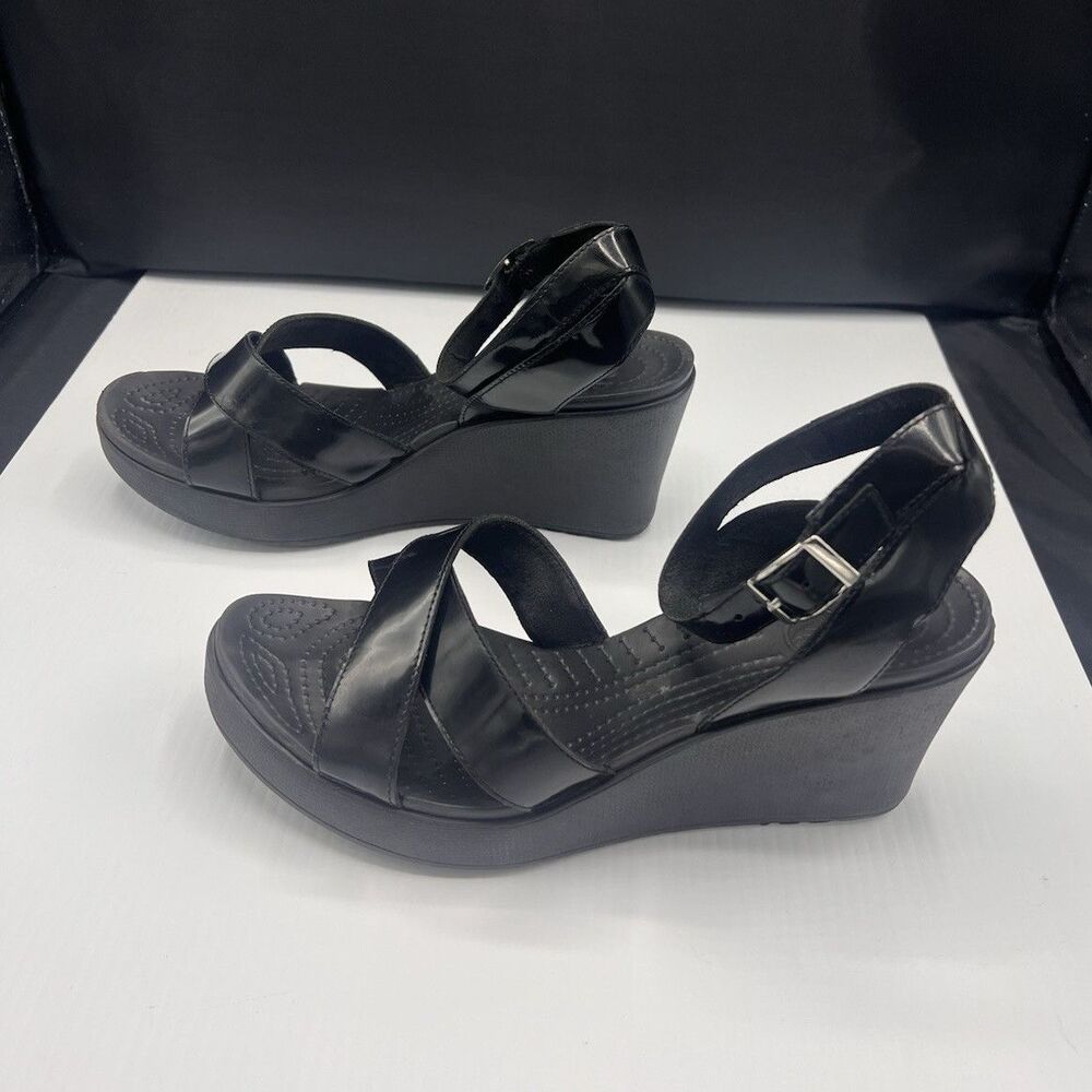 Crocs Women’s Black Comfort Wedge Ankle Strap Heels Sandals Buckle US 9 EUC